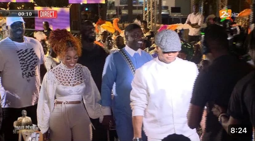 (Vidéo)- 50 ans de Omar Péne : Akon présente sa 5e femme au public