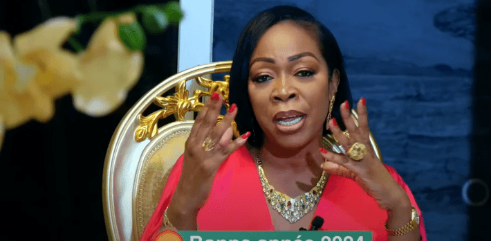 (Vidéo) – Aby Ndour : « Je suis très riche mais dès fois damay Doucouré… »