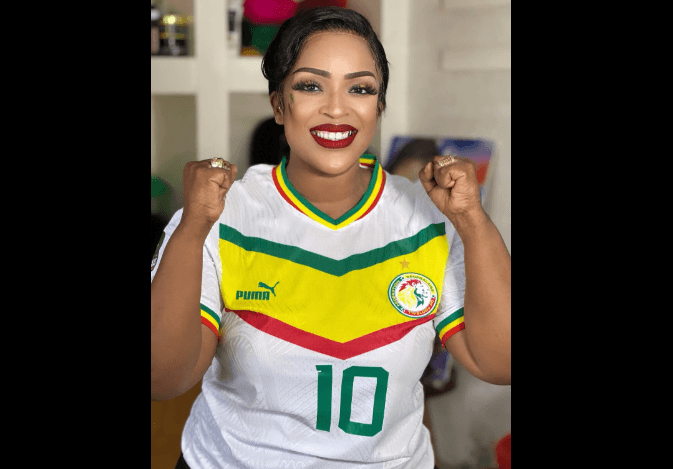 Mado Diaw de la Tfm sublime en maillot de foot