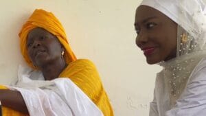 Coumba Gawlo : Une séance de récital de coran pour célébrer son anniversaire