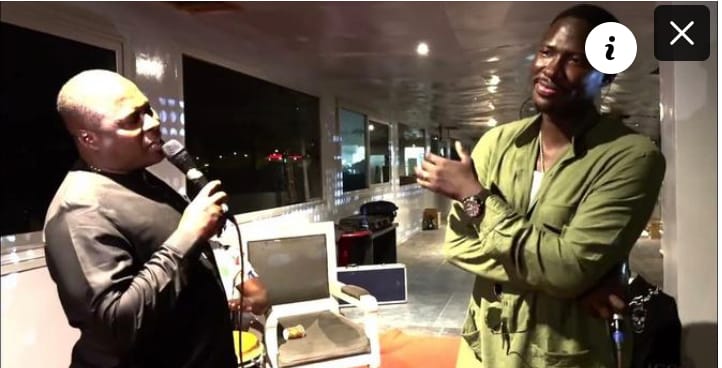 (Vidéo)- Alpha Dieng fait une surprise à son frère Momo Dieng, qui verse des larmes chaudes.