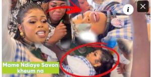 (Vidéo)- Mame N’diaye Savon tombe et s’évanouit en pleine «thiante»