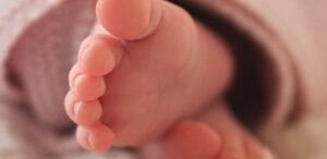 Kawtef – Mbour: La femme de ménage, aidée par sa mère, a enterr3 son bébé vivant…