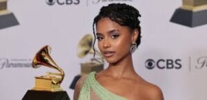 Grammy Awards 2024: L&rsquo;artiste Sud-Africaine Tyla couronnée…