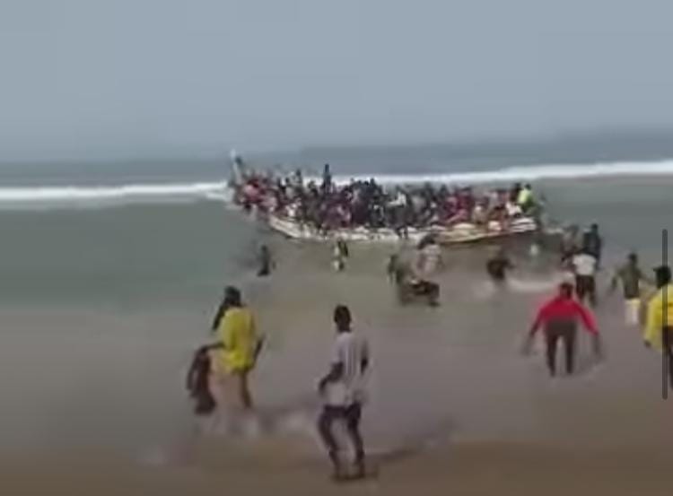 Saint Louis: 24 morts à la suite d’un chavirement de pirogue