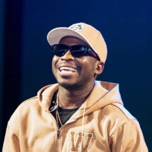 (Vidéo)- Sidy Diop perd de sa superbe: “Goro” et “Boum bi” peinent à convaincre sur YouTube