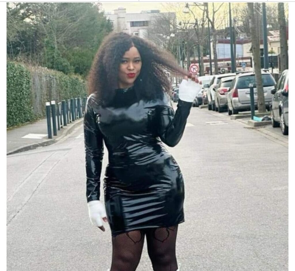 Photos : Anniversaire, l&rsquo;artiste Guigui fête ses 26 ans