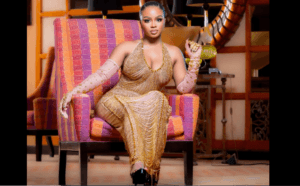 Anniversaire : Dieyna Baldé rayonne dans une tenue chic et classe