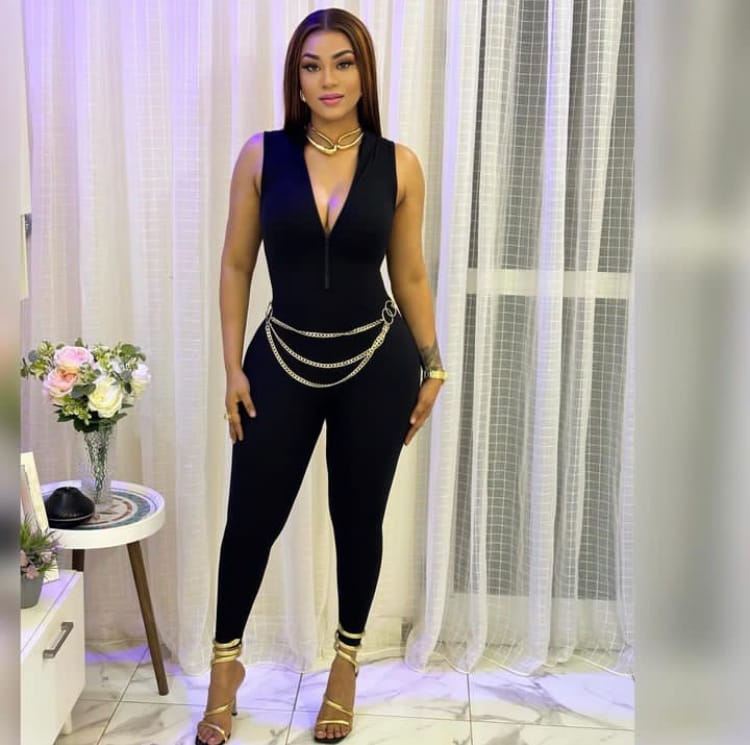 (Photos)- Lena Gueye affiche sa nouvelle forme avec assurance