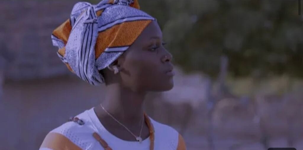 (Vidéo) – L’hommage très émouvant de Mya Diaker aux femmes.