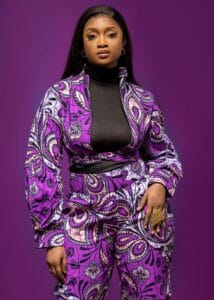 (Photos)- L’actrice Ramatoulaye cœurs brisés toute rayonnante en mode «Wax Hollantex»