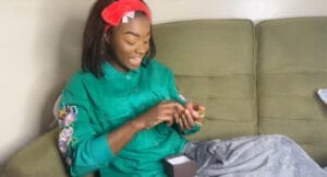 (Vidéo) : Entre Make up, Sagnsé et les devoirs de ses enfants, Bijou Ndiaye, une superwoman