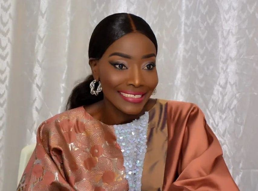 Coumba Gawlo surprend : la diva devient animatrice sur la 2STV !