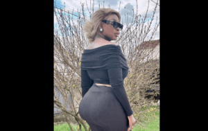 Photos : Découvrez les photos provocantes de la Coach Hamond Chic