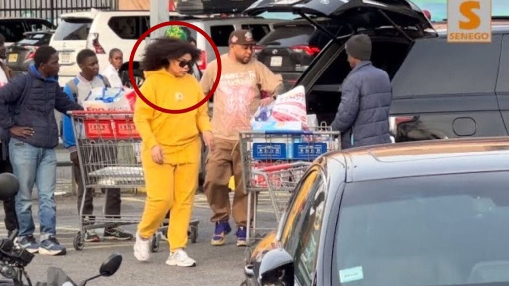 (Vidéo)- Aperçus dans les rues de New York: Amina Poté et son Mari Malick Fall plus unis que jamais