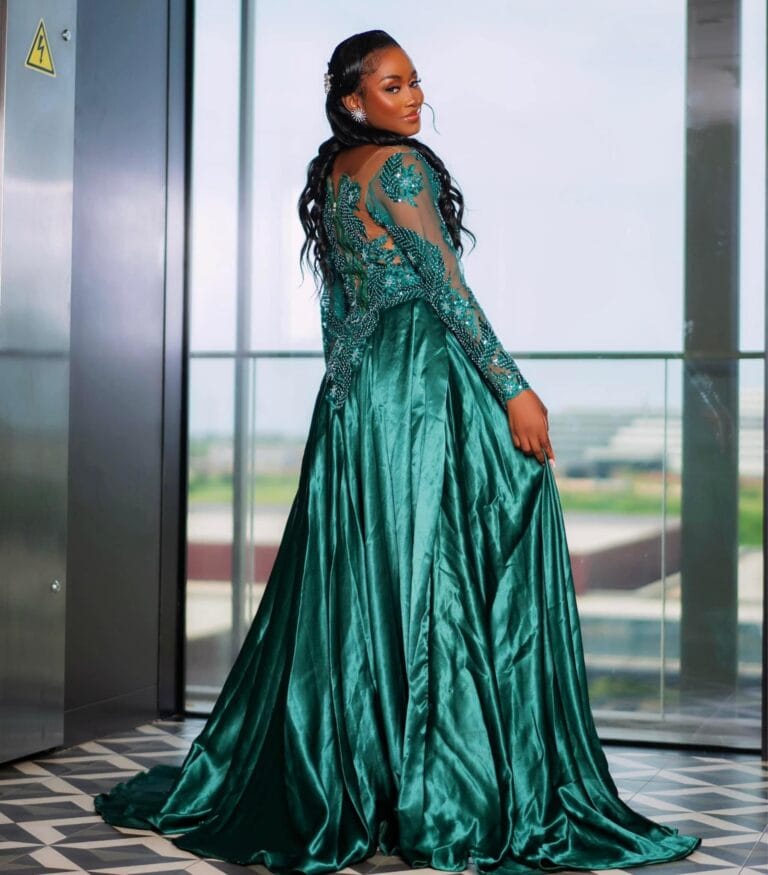 (Photos)- Korité 2024: Queen Biz brille en vert