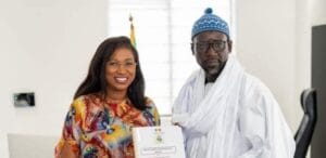 Passation de service : L’habillement du ministre Alioune Dione fait sensation…