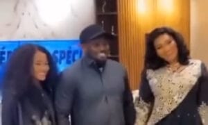 (Vidéo) – Aziz Ndiaye s&rsquo;affiche pour la première fois avec ses deux femmes