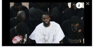(Clip officiel) – Papis The Best chante « Doudou Ndiaye Coumba Rose»