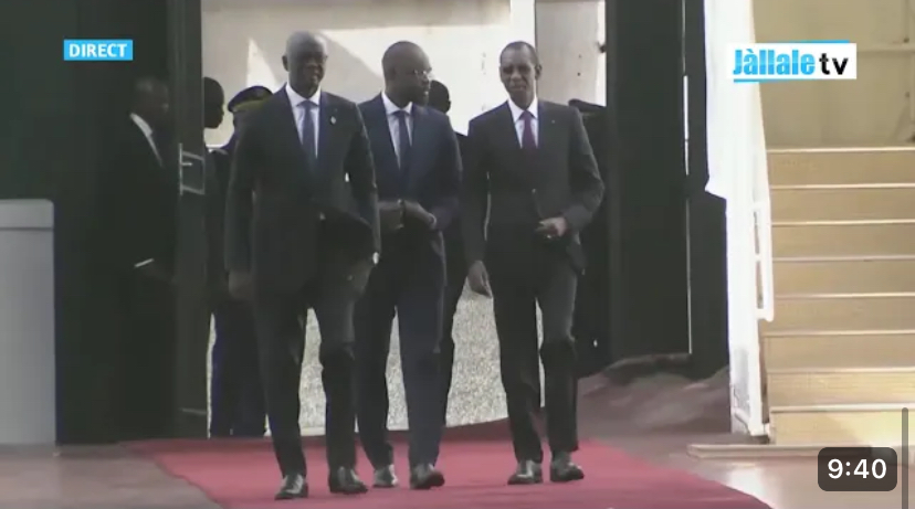 (Vidéo)- Levée des couleurs: L’entrée du PM Sonko au Palais fait le buzz
