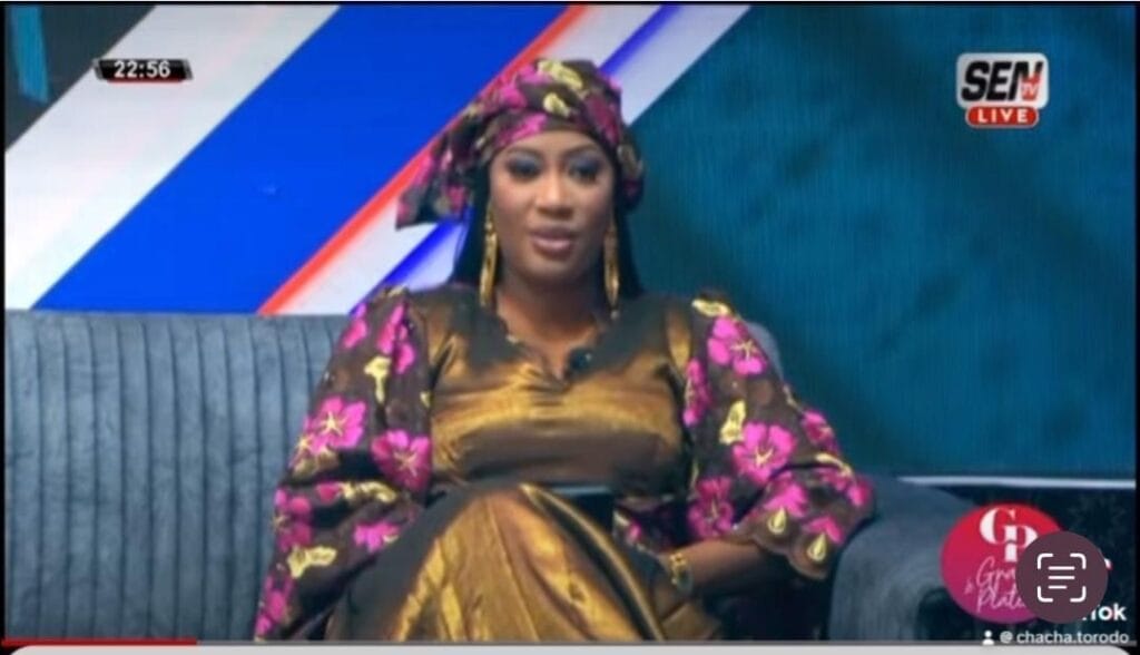 (Photos)- Aicha Thiam rejoint Sentv
