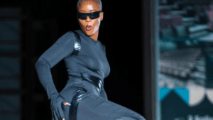 (05 photos) : Encore Rangou qui choque la toile !