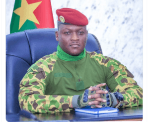 Capitaine Ibrahim Traoré à Diomaye : »je lui donne l’assurance de ma disponibilité et de mon engagement à œuvrer avec lui »