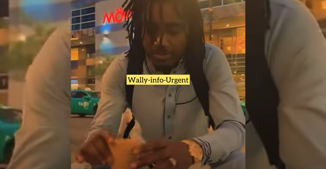 (Vidéo) – Wally Seck rompt son jeune dans les rues de La Mecque