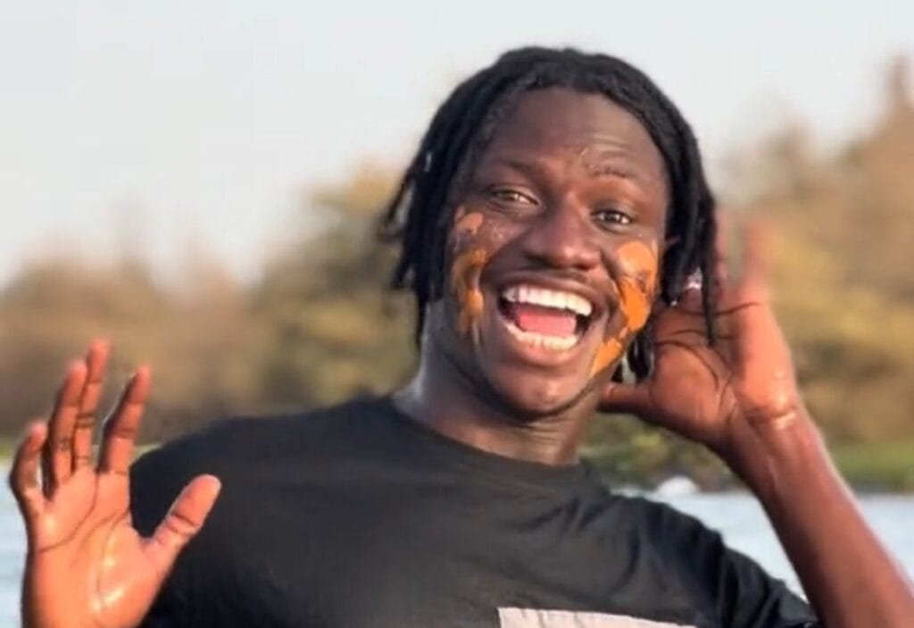 (Vidéo)- Challenge «sa sanana» du tiktokeur Badou, bat le record avec 17 millions de vues en 48 heures.