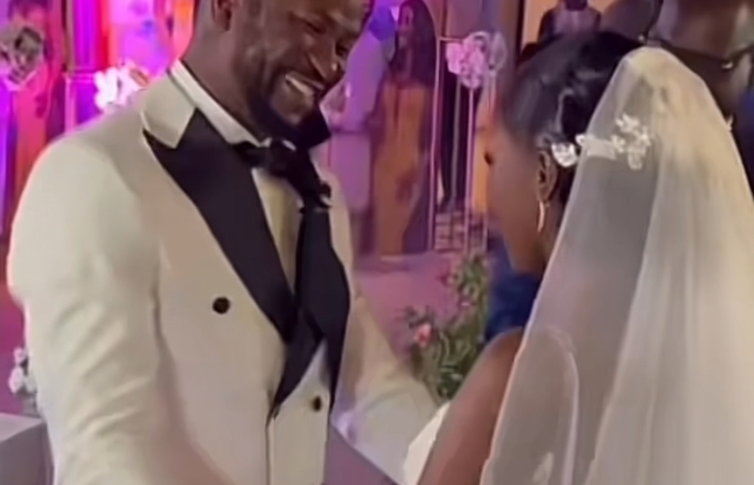(Vidéo) : L’identité de son mari, cérémonie luxueuse et sans bruit, Coumba Babacar fête son mariage autrement