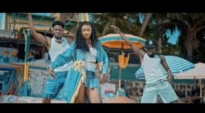 (Clip officiel) – Brandy Moja va-t-elle détrôner Mia Guissé avec son clip « À gauche à droite » ?