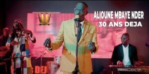 (Clip officiel) – Alioune Mbaye Nder résume ses 30 ans de carrière musicale en 29 mins.