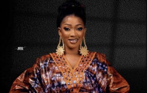 Djelykaba Bintou Kouyaté : L’artiste guinéenne considère Coumba Gawlo comme une…