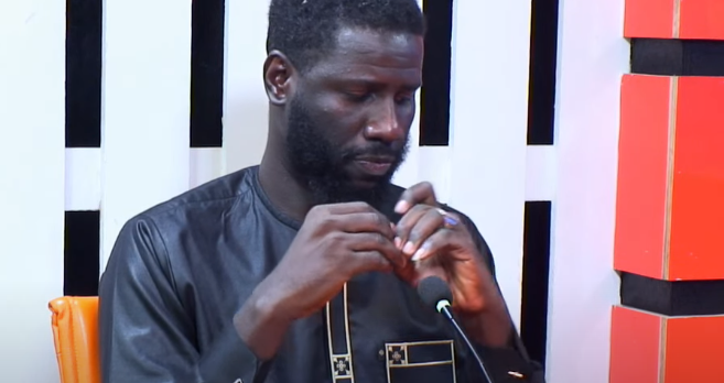 (Vidéo)- Les chaudes larmes de Ahmed Ndoye devant Aissatou Diop Fall