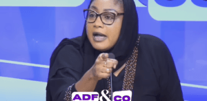 (Vidéo) – Les graves révélations de Aissatou Diop Fall : « Directeur informatique de la TFM mo sathie samay millions… Birane dafa… »