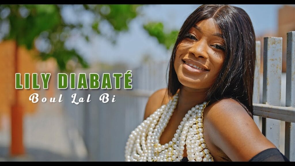 « BOUL LAL BI », à la découverte de la belle voix de Lily Diabaté