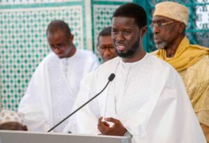 Tabaski 2024 : Le Président magnifie la cohésion et la concorde qui caractérisent le climat social au Sénégal