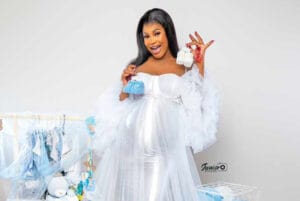 Carnet rose : L&rsquo;actrice Marichou accouche d&rsquo;un garçon. Voici le shooting de son baby shower