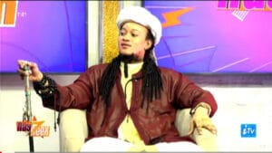 (Vidéo) : En mode Xessal ba wékh », Koukandé passe de charlatan à vendeur de savon magique