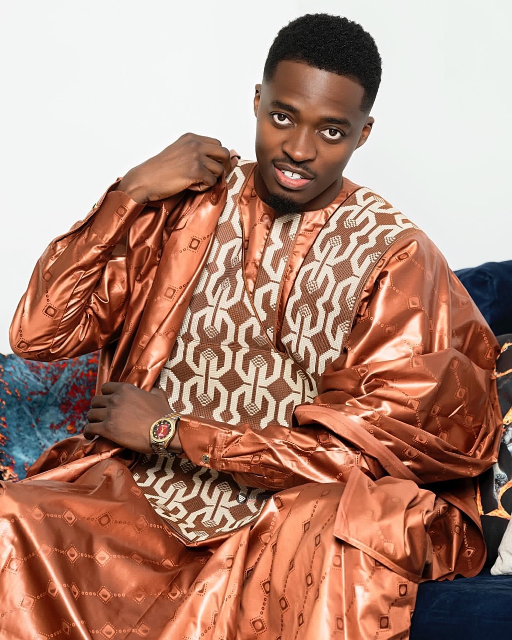 (Photos)- Pod Sublime la Tabaski avec un grand boubou marron majestueux