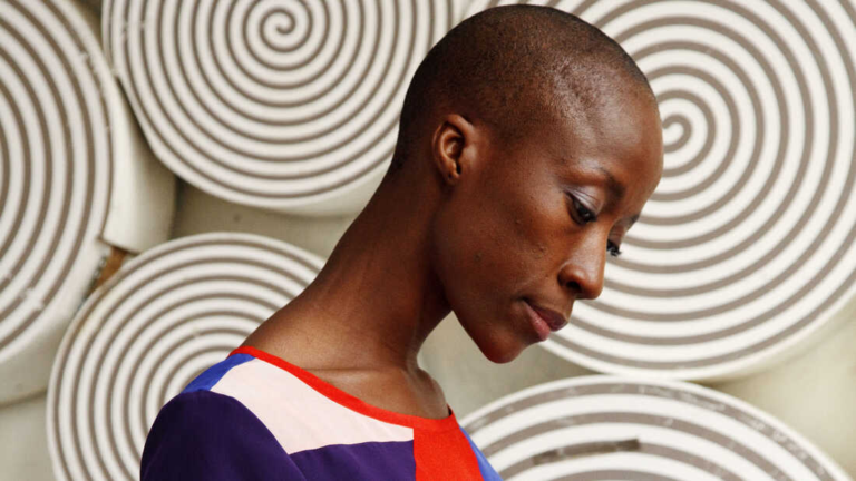 Sous le coup d&rsquo;un mandat d&rsquo;arrêt européen, la chanteuse malienne Rokia Traoré interpellée en Italie