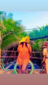 (06 photos) : Fine et glamour dans une robe de bikini en maille, Guigui réapparait dans une silhouette de rêve