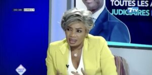 (Photo) – Le nouveau look de la journaliste Maimouna Ndour Faye qui fait sensation…