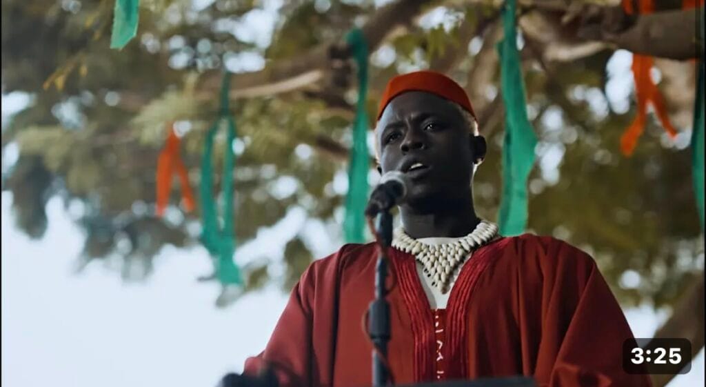 (Clip officiel) – « Dakar », le nouveau clip de Ngaaka en feat avec Ndeye Diouf.