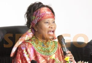Me Aissata Tall Sall : « Je voudrais solennellement et publiquement demander à Mr Adama Gaye d’arrêter de me diffamer »