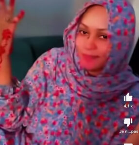 (Vidéo) : «Sama khéwou doom bi Dina nekh walah  », Soumboulou encense Amina