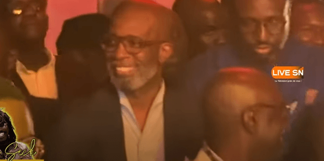 (Vidéo) : Après la réception de Zeyna, Bouba Ndour termine sa soirée avec…