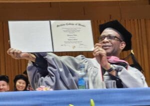 Docteur Honoris Causa: Youssou Ndour, le Roi du Mbalax, Honoré par l&rsquo;Université Berklee Valencia