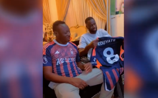 (Vidéo) : Le geste noble de Cheikhou Kouyaté à Pathé Baldé. Regardez !