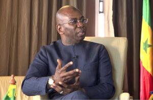 Débat sur le voile : Le ministre de l’Éducation répond à l’Abbé André Latyr Ndiaye et précise…